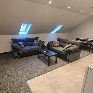 Homestay By Bic Oates 9 Apartment Dewsbury